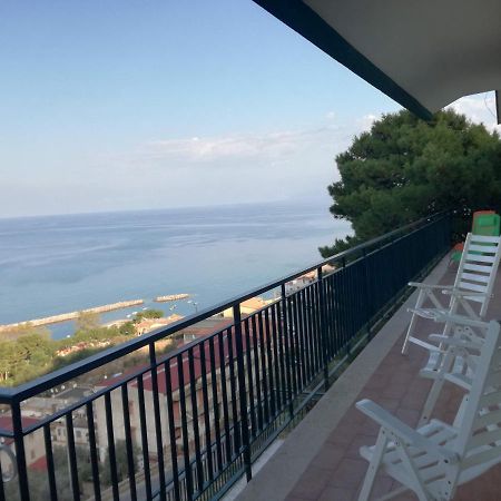 Casa Vacanze La Petrusella Trabia Exterior photo